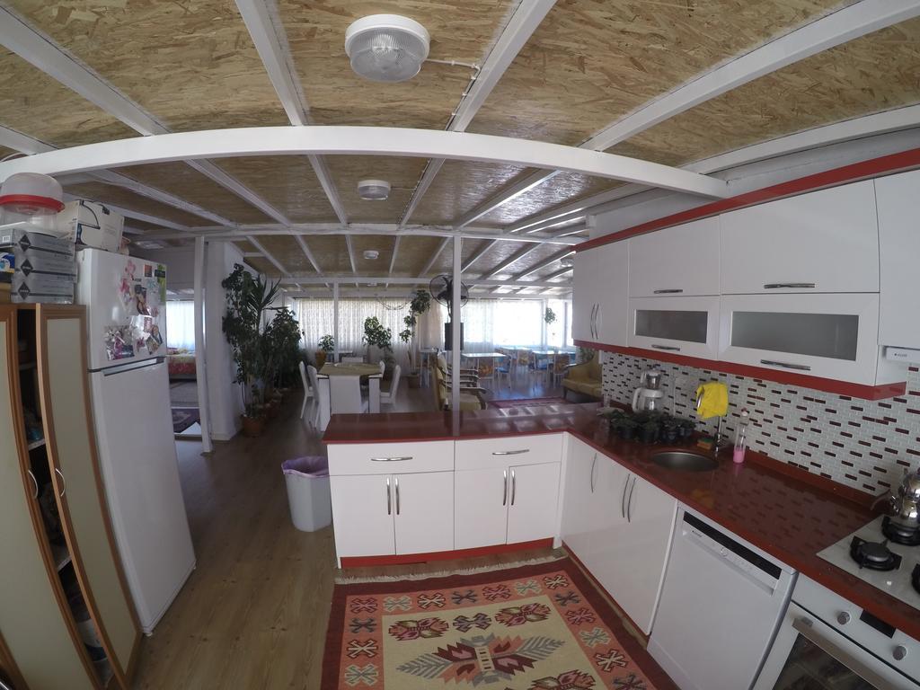Akkin Pansiyon Hotel Kaş Eksteriør billede