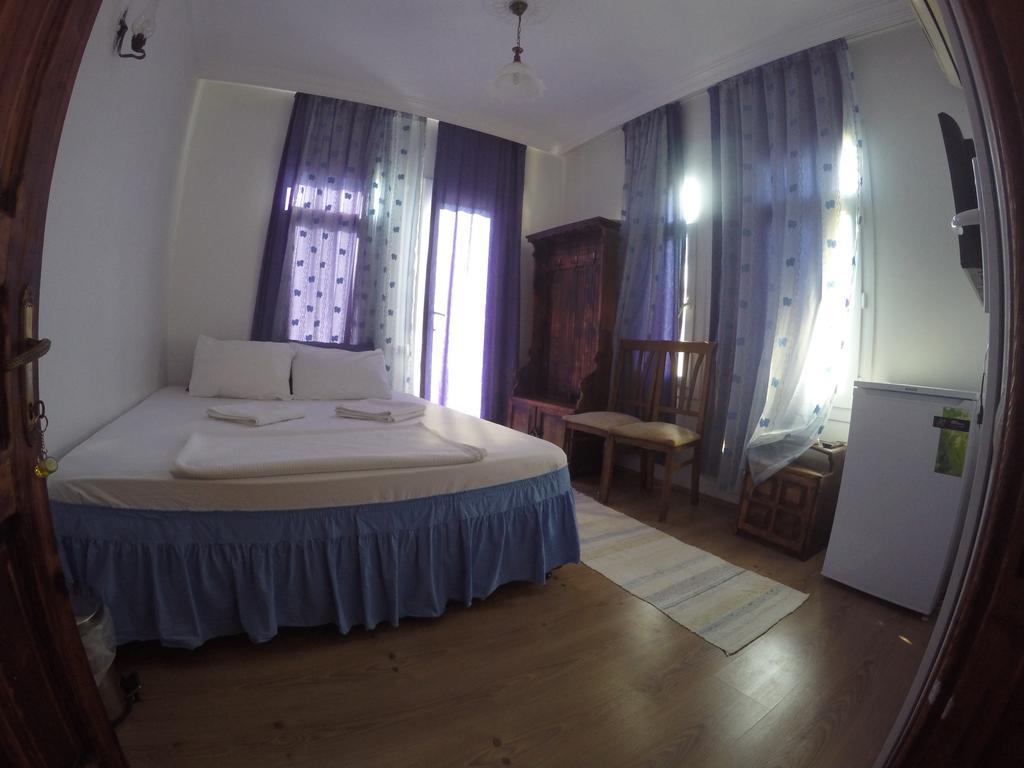 Akkin Pansiyon Hotel Kaş Eksteriør billede