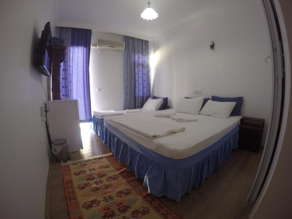 Akkin Pansiyon Hotel Kaş Eksteriør billede