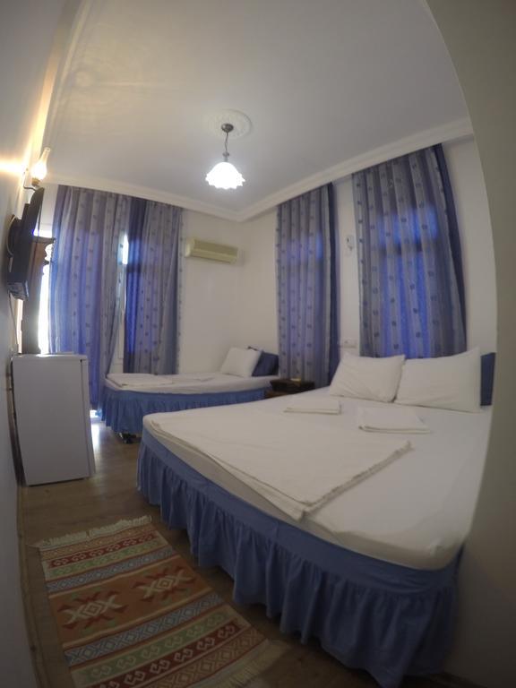 Akkin Pansiyon Hotel Kaş Eksteriør billede